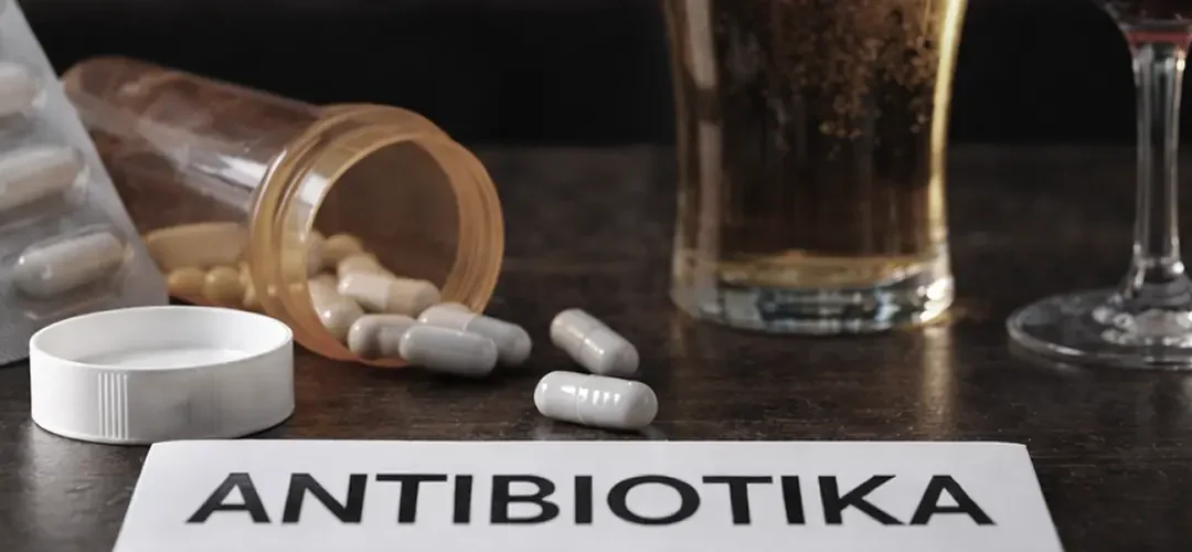 Antibiotika og alkohol – må man drikke under behandling?